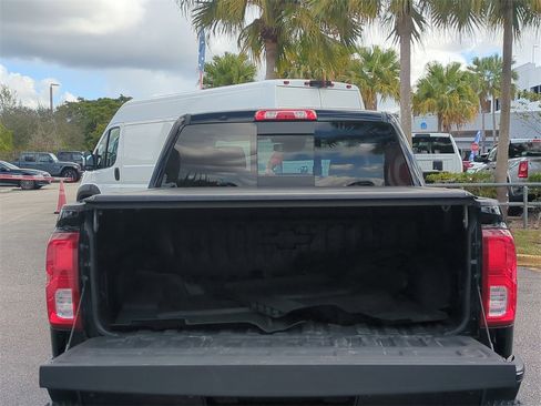 Used 2018 Chevrolet Silverado 1500 LTZ Z71 w/ Redline Edition image 13