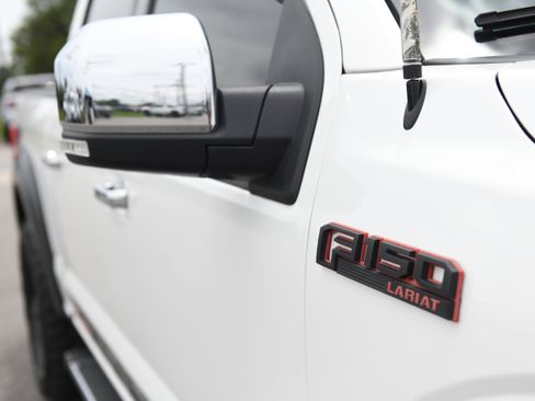 Used 2020 Ford F150 Lariat w/ Equipment Group 502A Luxury AWD/4WD image 5
