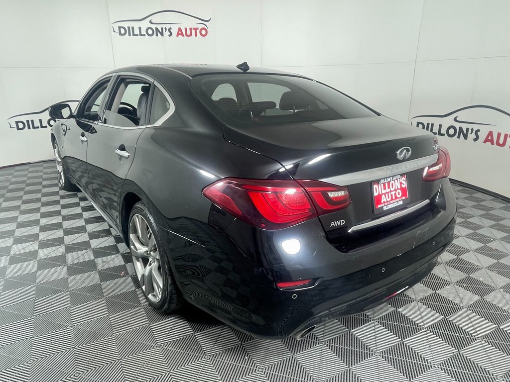 Used 2017 INFINITI Q70 L 3.7 AWD/4WD image 4