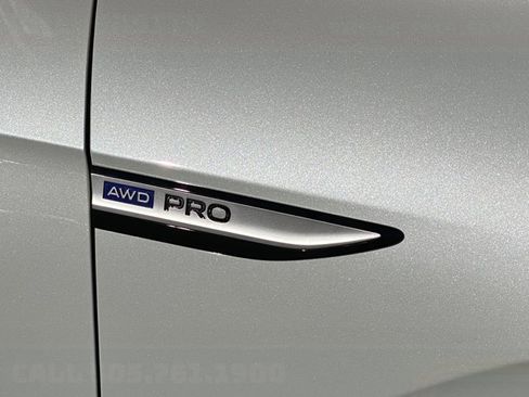 New 2026 Volkswagen ID.4 Pro AWD/4WD image 18
