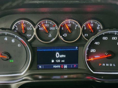 Used 2019 Chevrolet Silverado 1500 LT w/ All-Star Edition image 18