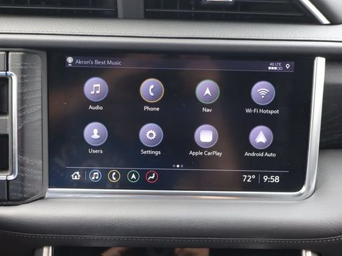 Used 2021 GMC Yukon Denali w/ Denali Premium Package AWD/4WD image 9
