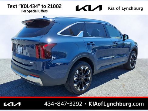 Used 2026 Kia Sorento EX AWD/4WD image 4
