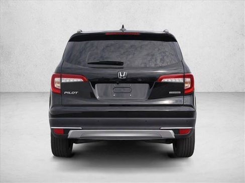 Used 2022 Honda Pilot Touring image 6