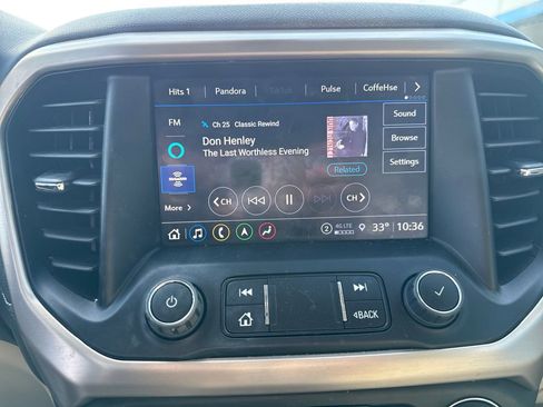 Used 2023 GMC Acadia Denali w/ Denali Ultimate Package image 23