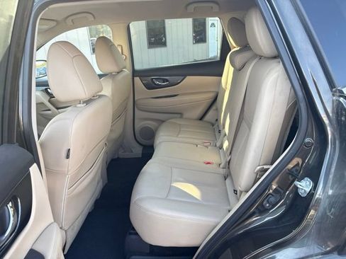 Used 2016 Nissan Rogue SL AWD/4WD image 12
