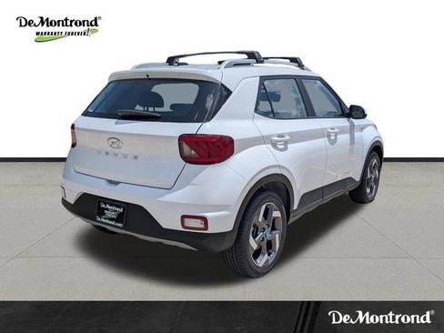 New 2026 Hyundai Venue SEL FWD image 5