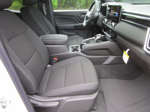 New 2026 GMC Canyon Elevation RWD image 18