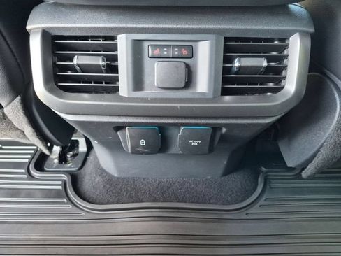Used 2024 Ford F150 Lariat w/ Equipment Group 502A High AWD/4WD image 19