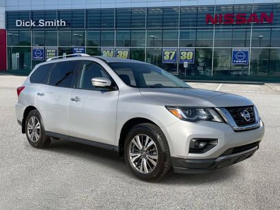 Used 2017 Nissan Pathfinder SL w/ SL Tech Package