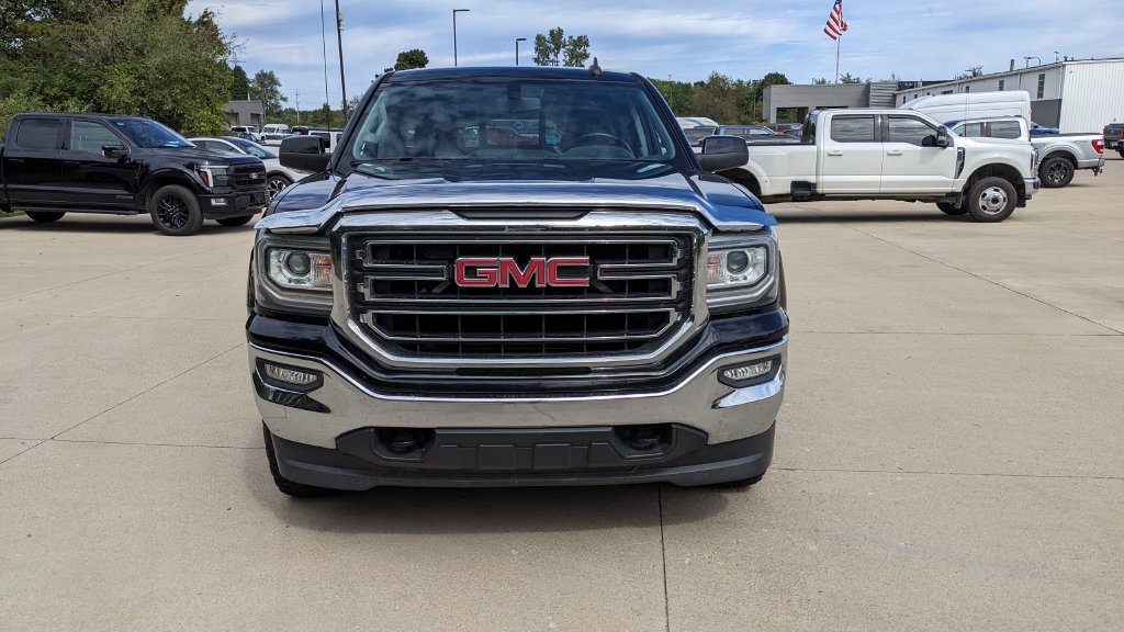 Used 2016 GMC Sierra 1500 SLE w/ SLE Value Package AWD/4WD image 8
