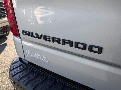 Used 2019 Chevrolet Silverado 1500 Custom Trail Boss w/ Custom Convenience Package image 25