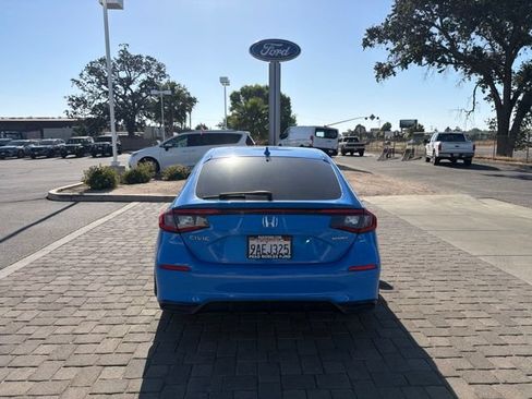 Used 2022 Honda Civic Sport image 4
