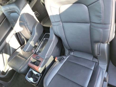 Certified 2023 Lincoln Aviator Reserve w/ Equipment Group 201A image 44