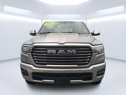 Used 2025 RAM 1500 Laramie AWD/4WD image 8
