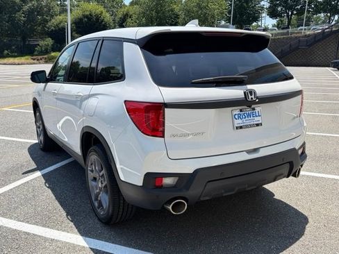 Used 2023 Honda Passport EX-L image 4