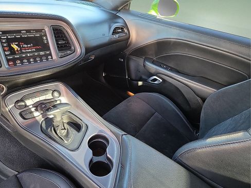 Used 2023 Dodge Challenger GT w/ Plus Package image 12