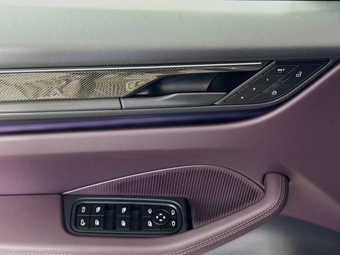 Certified 2024 Porsche Macan Turbo Electric image 11