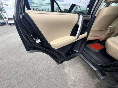 Used 2010 Toyota 4Runner Limited AWD/4WD image 52