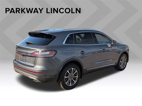Certified 2023 Lincoln Nautilus AWD w/ Premium Package image 5