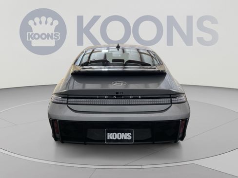 Used 2024 Hyundai Ioniq 6 SE AWD/4WD image 5