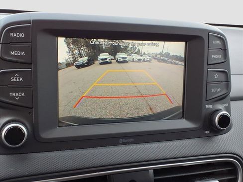 Used 2021 Hyundai Kona SE image 13