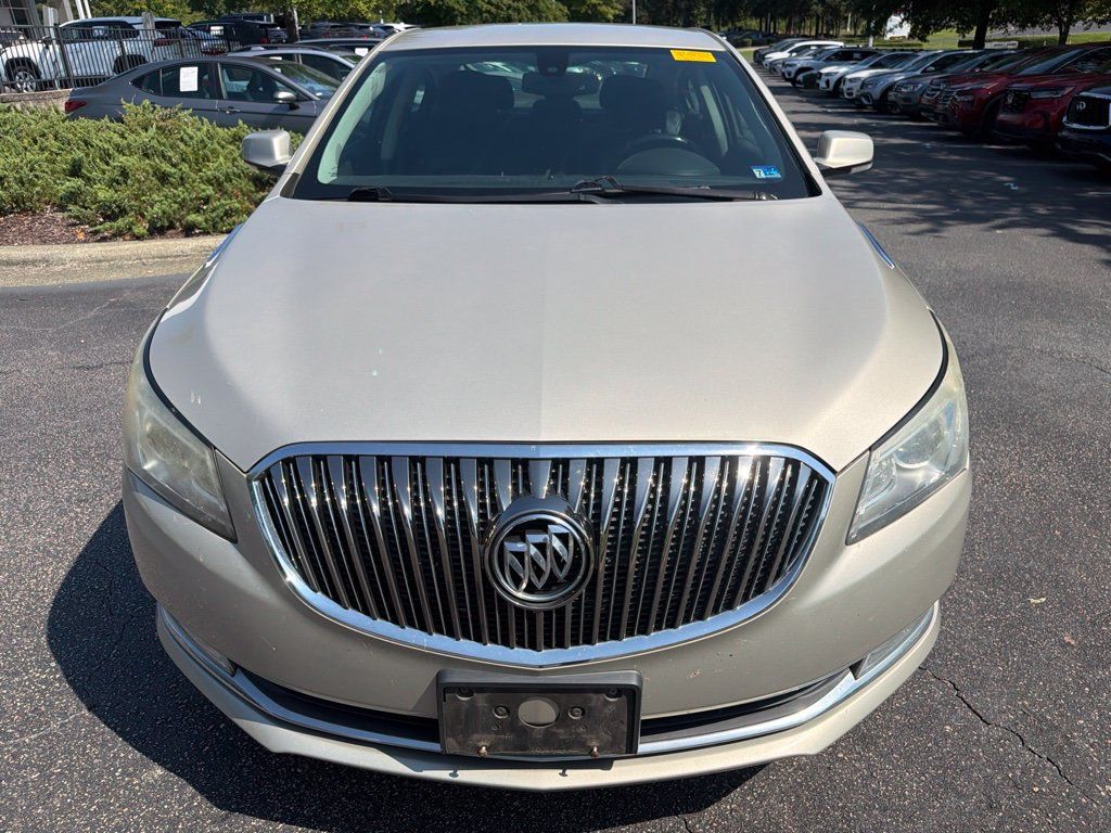 Used 2015 Buick LaCrosse Leather FWD image 3