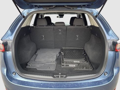 Used 2018 MAZDA CX-5 Sport w/ I-ACTIVSENSE Package image 16