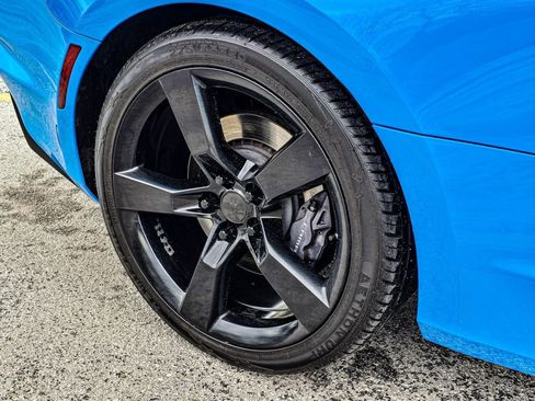 Used 2022 Chevrolet Camaro SS image 12