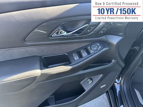 Used 2022 Chevrolet Traverse High Country w/ LPO, Floor Liner Package image 16