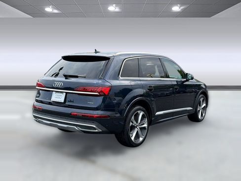 Used 2023 Audi Q7 3.0T Premium Plus w/ Premium Plus Package AWD/4WD image 9