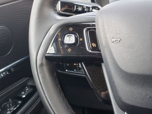 Used 2024 Lincoln Corsair FWD w/ Equipment Group 101A image 15