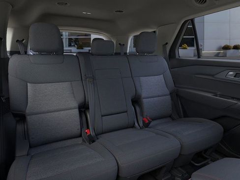 New 2025 Ford Explorer Active image 11