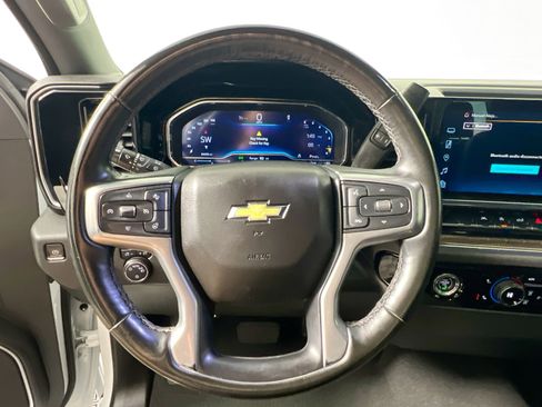 Used 2023 Chevrolet Silverado 1500 LT image 17