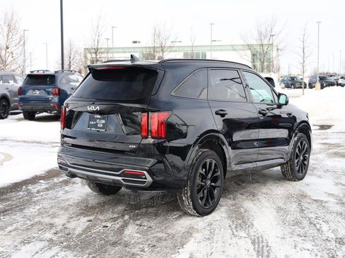 Used 2023 Kia Sorento SX image 5