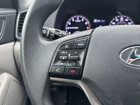 Used 2018 Hyundai Tucson SEL image 18