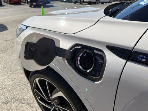 Used 2024 Lincoln Corsair Grand Touring w/ Equipment Group 301A image 12