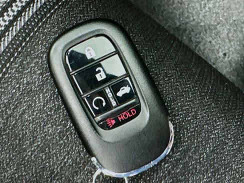 Used 2025 Honda Accord Sport image 40