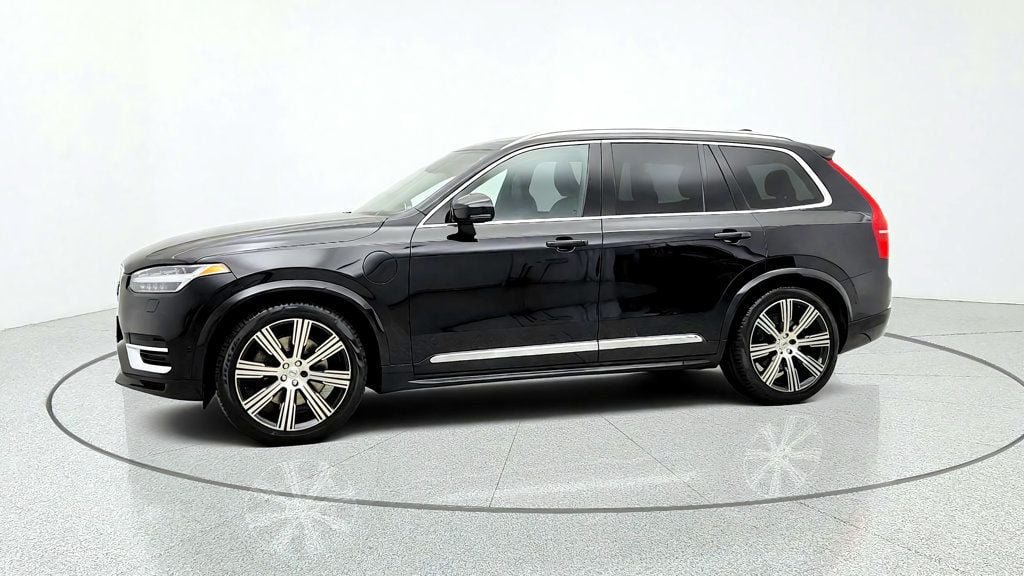 Used 2024 Volvo XC90 T8 Ultimate w/ Lounge Package AWD/4WD image 8