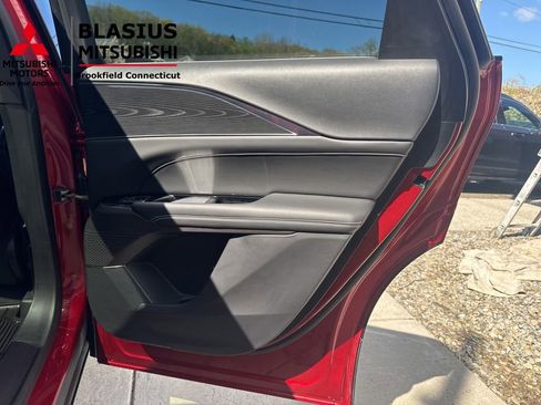Used 2024 Cadillac Lyriq Sport AWD/4WD image 48