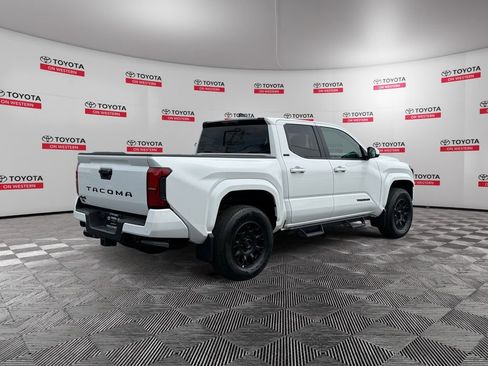Used 2025 Toyota Tacoma SR5 AWD/4WD image 3