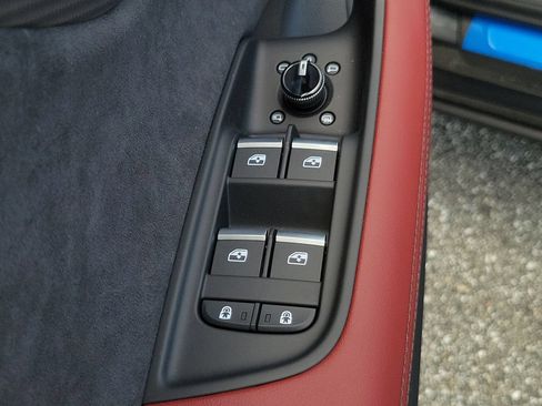 New 2026 Audi SQ7 Premium Plus AWD/4WD image 21