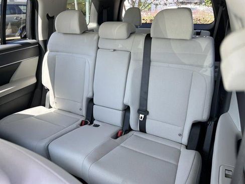 New 2026 Hyundai Santa Fe SE image 43