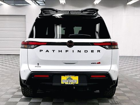 New 2026 Nissan Pathfinder Rock Creek w/ Rock Creek Premium Package AWD/4WD image 5