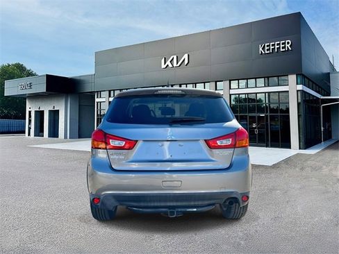 Used 2016 Mitsubishi Outlander Sport ES image 7