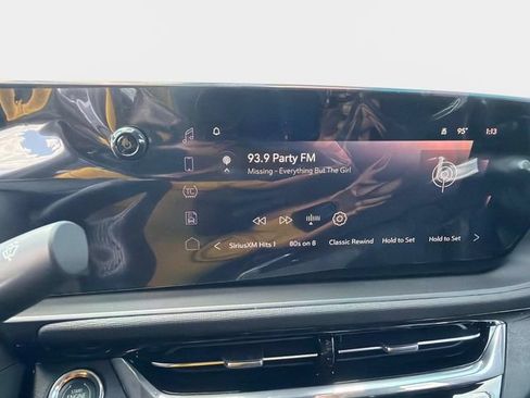 New 2026 Buick Envista Sport Touring w/ Convenience I Package FWD image 23