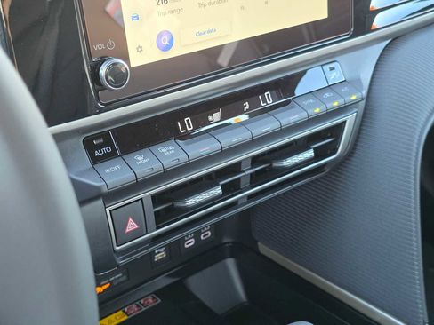Certified 2026 Toyota Camry SE FWD image 31