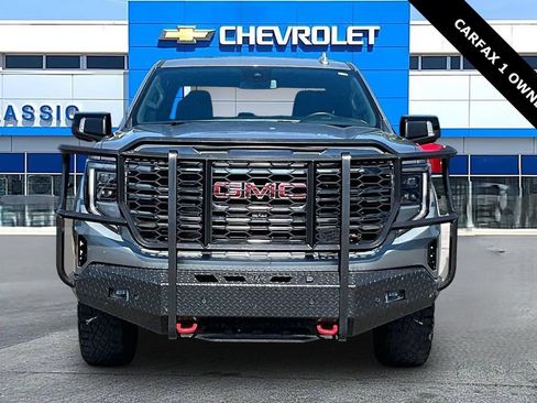 Used 2024 GMC Sierra 1500 AT4 AWD/4WD image 17