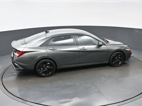Certified 2026 Hyundai Elantra SEL FWD image 37