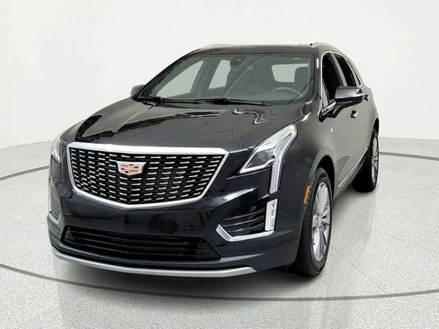 Certified 2025 Cadillac XT5 Premium Luxury w/ LPO, Floor Liner Package AWD/4WD image 8